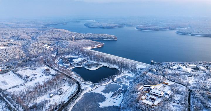 净月高新区冰雪盛宴启动，主线引领，多点联动共融体验