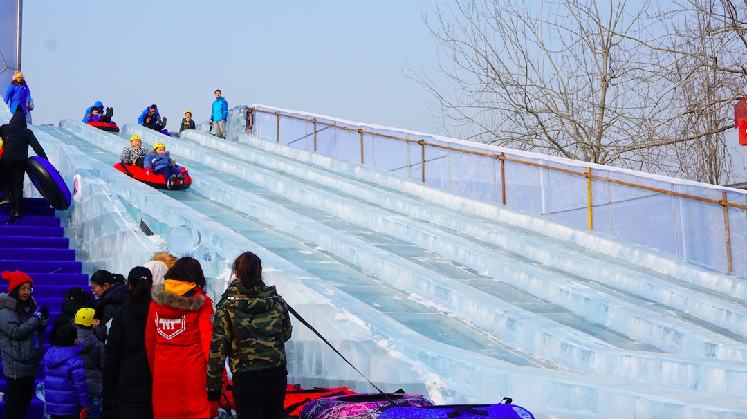 长春奇遇，米雪漂流与冰滑梯的浪漫激情之旅