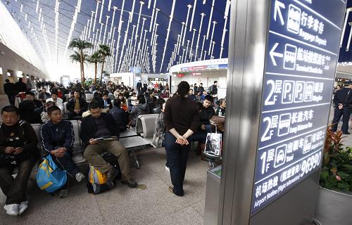 上海航空坠机事件深度分析与反思