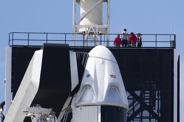 SpaceX载人飞船，太空探索新时代的里程碑