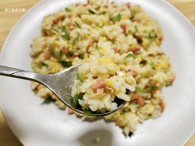 家常菜烹飪技巧,，打造飯店專業(yè)水準的佳肴