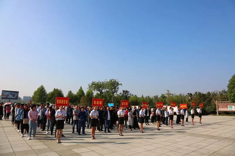 鄉(xiāng)村民宿市場繁榮，旅游助力脫貧攻堅新篇章